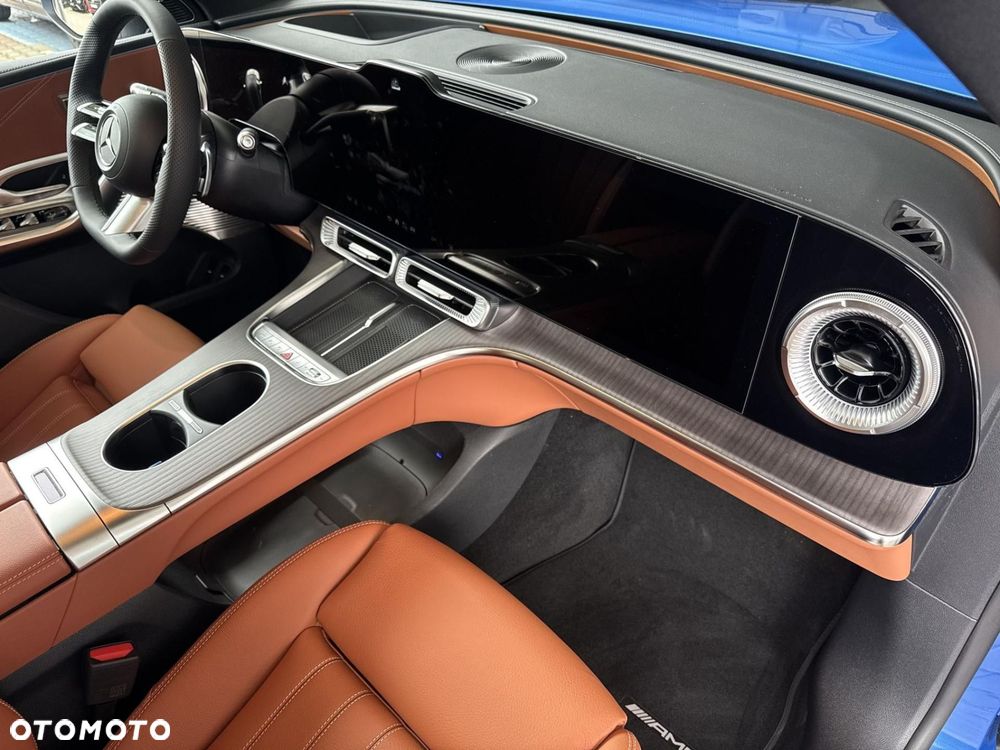 Mercedes-Benz GLC - 22