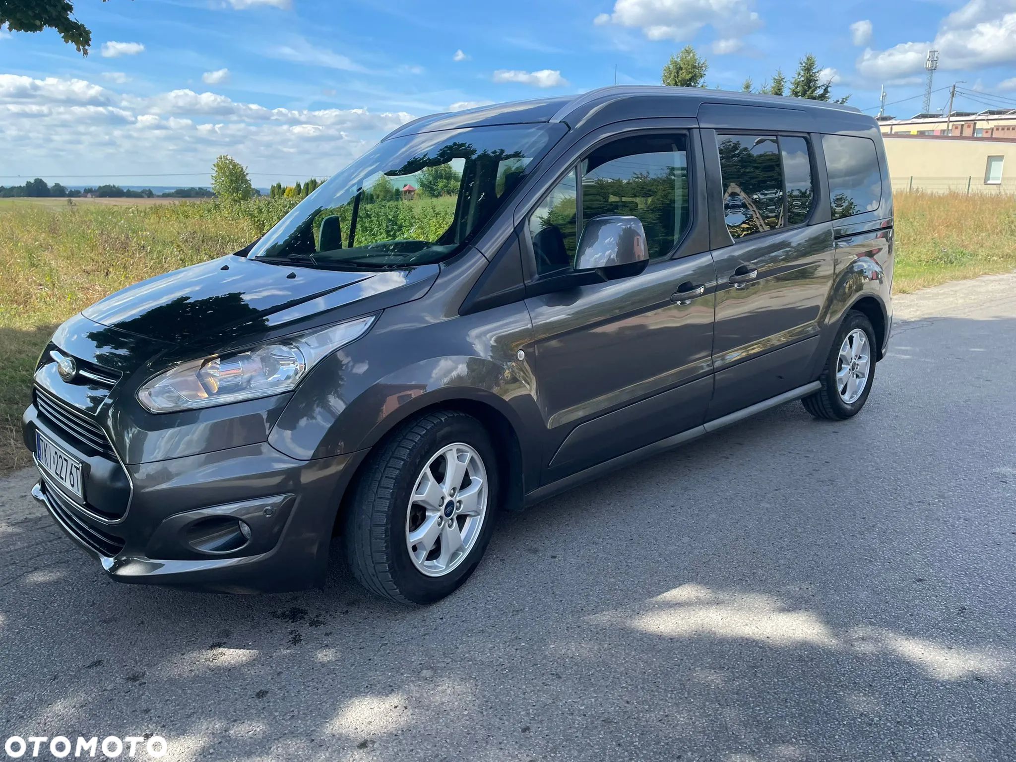 Ford Tourneo Connect Grand 1.5 TDCi Start/Stop Titanium - 1