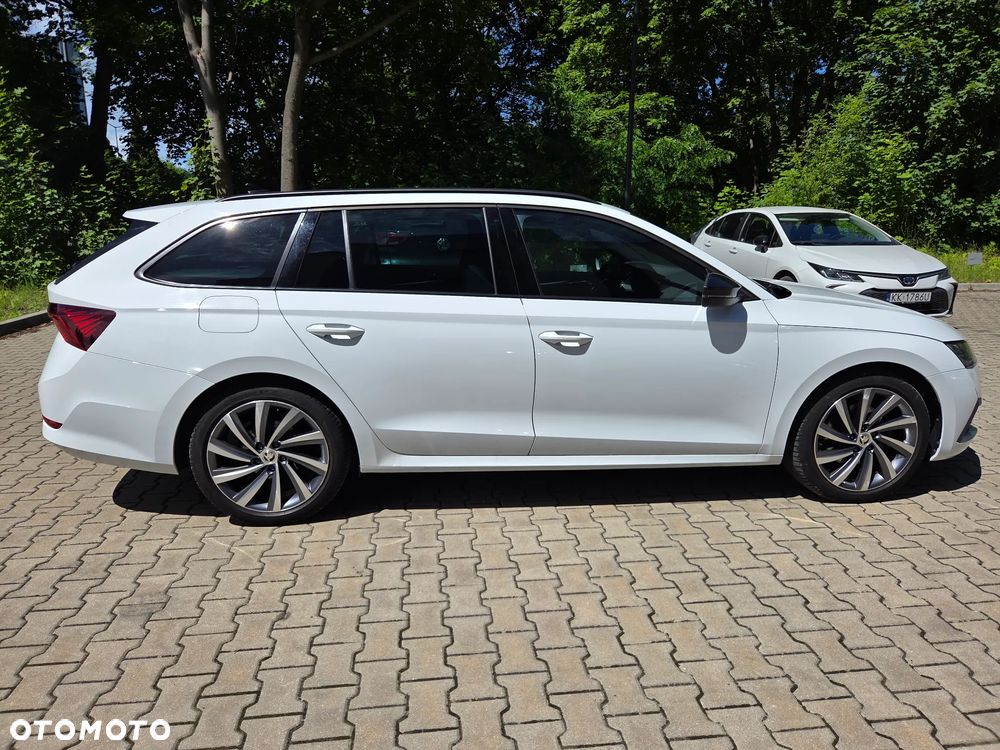 Skoda Octavia 2.0 TDI 4x4 Style DSG - 8