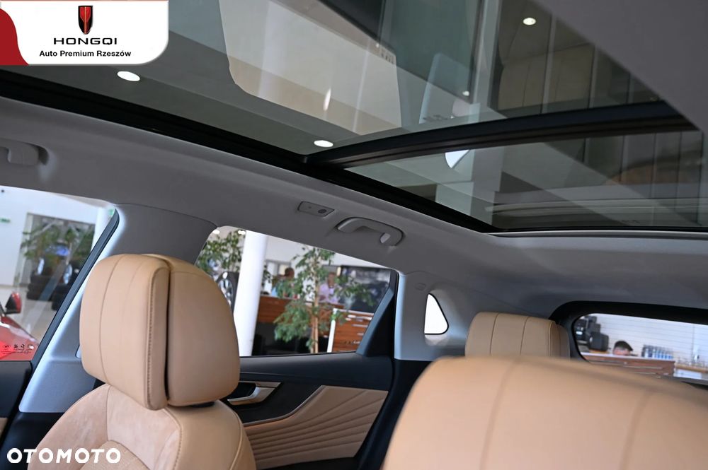 Hongqi HS5 - 21