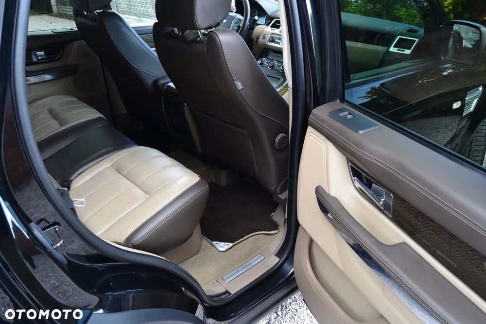 Land Rover Range Rover Sport SDV6 Autobiography - 35