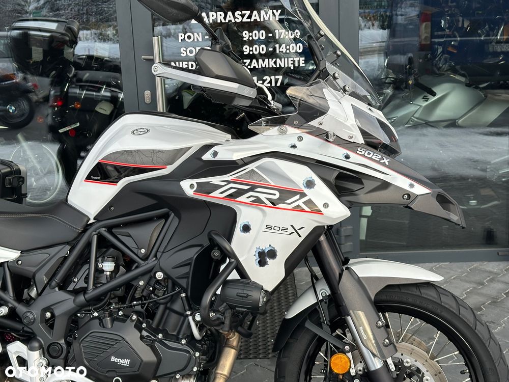 Benelli TRK 502X - 8