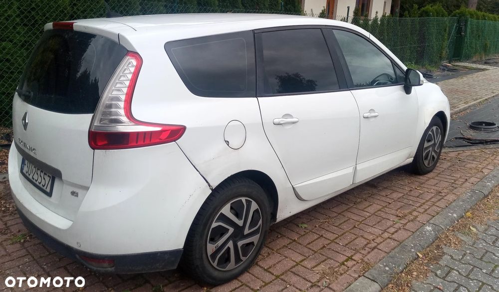 Renault Grand Scenic - 2