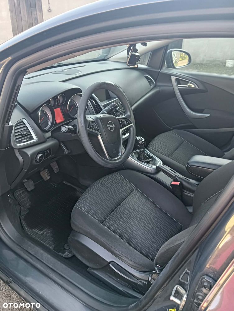 Opel Astra 1.7 CDTI ecoFLEX - 6