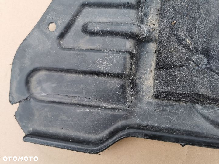 OSLONA DOLNA SILNIKA VW AUDI SKODA 5Q0825236P - 5
