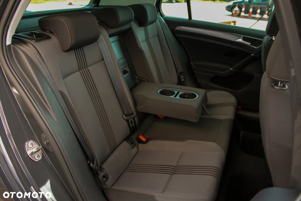 Volkswagen Golf 2.0 TDI BlueMotion Technology Allstar - 21
