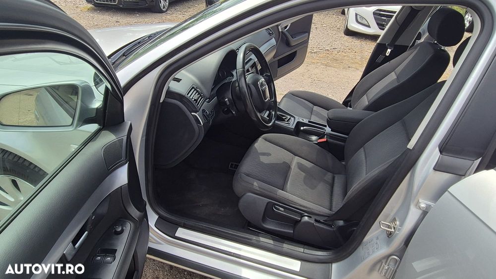 Audi A4 Avant 2.0 TDI DPF - 7