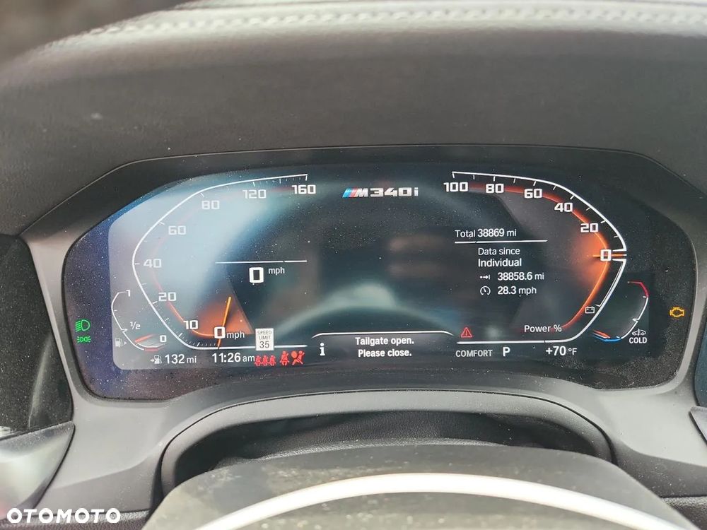 BMW Seria 3 M340i xDrive - 10