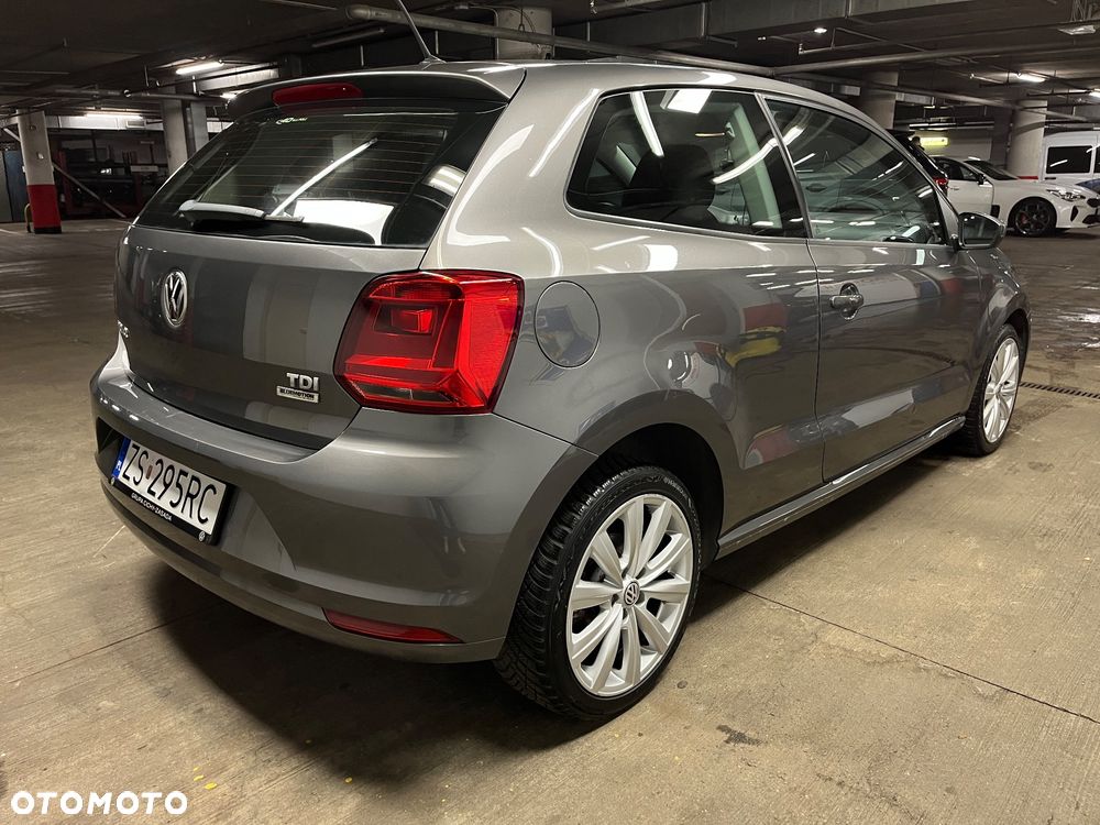 Volkswagen Polo 1.4 TDI BMT Comfortline - 4