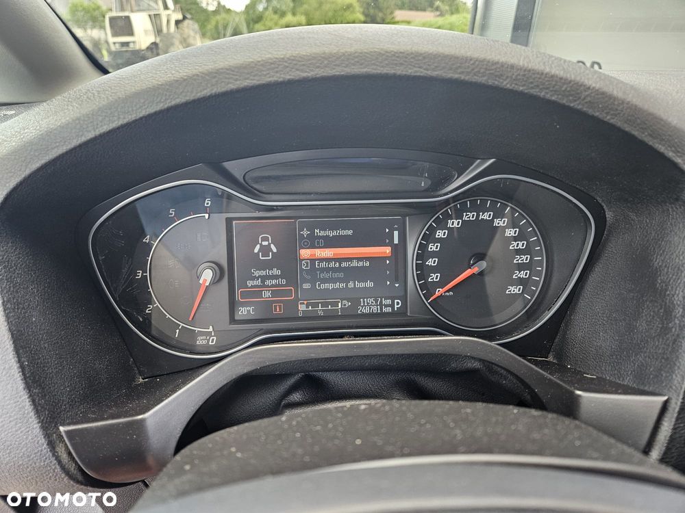 Ford S-Max 2.0 TDCi DPF Titanium - 9