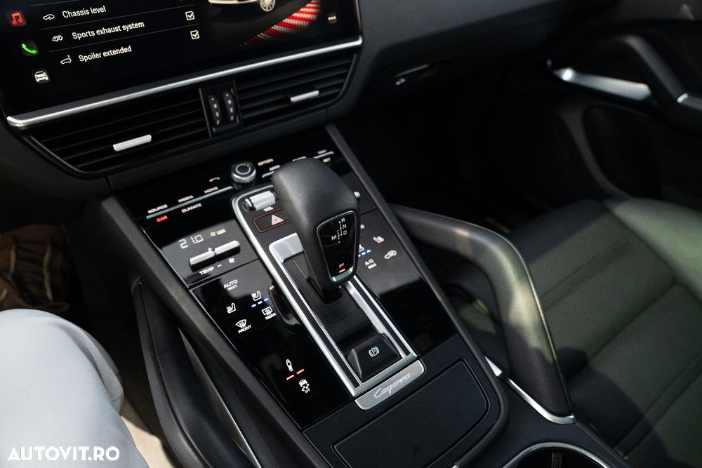 Porsche Cayenne - 13