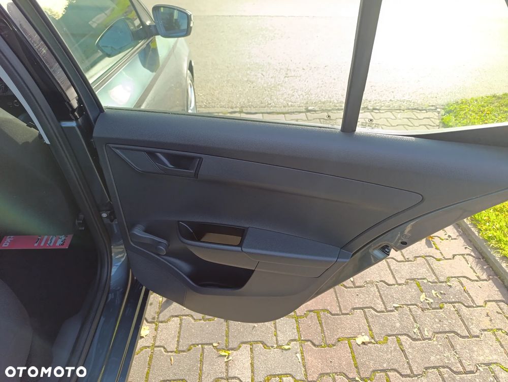 Skoda Fabia 1.0 MPI Easy - 19