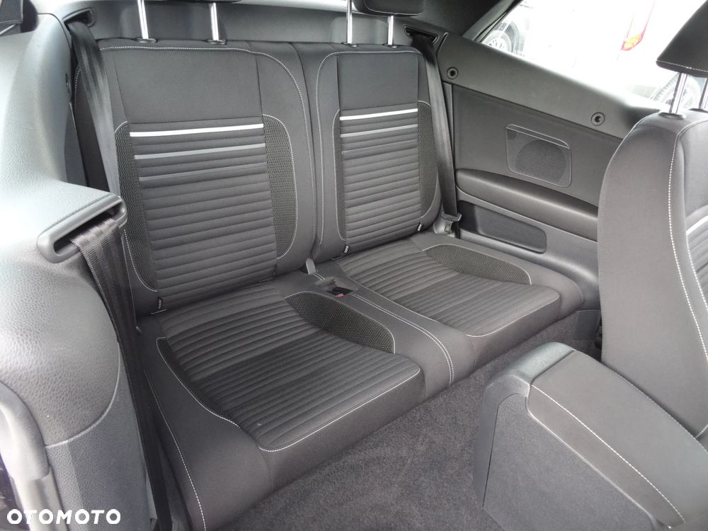 Volkswagen Golf 1.2 TSI BlueMotion Technology Cup - 17