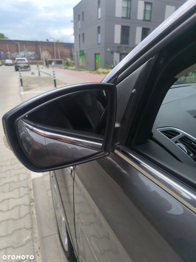 Ford Kuga 2.0 TDCi Individual FWD - 8
