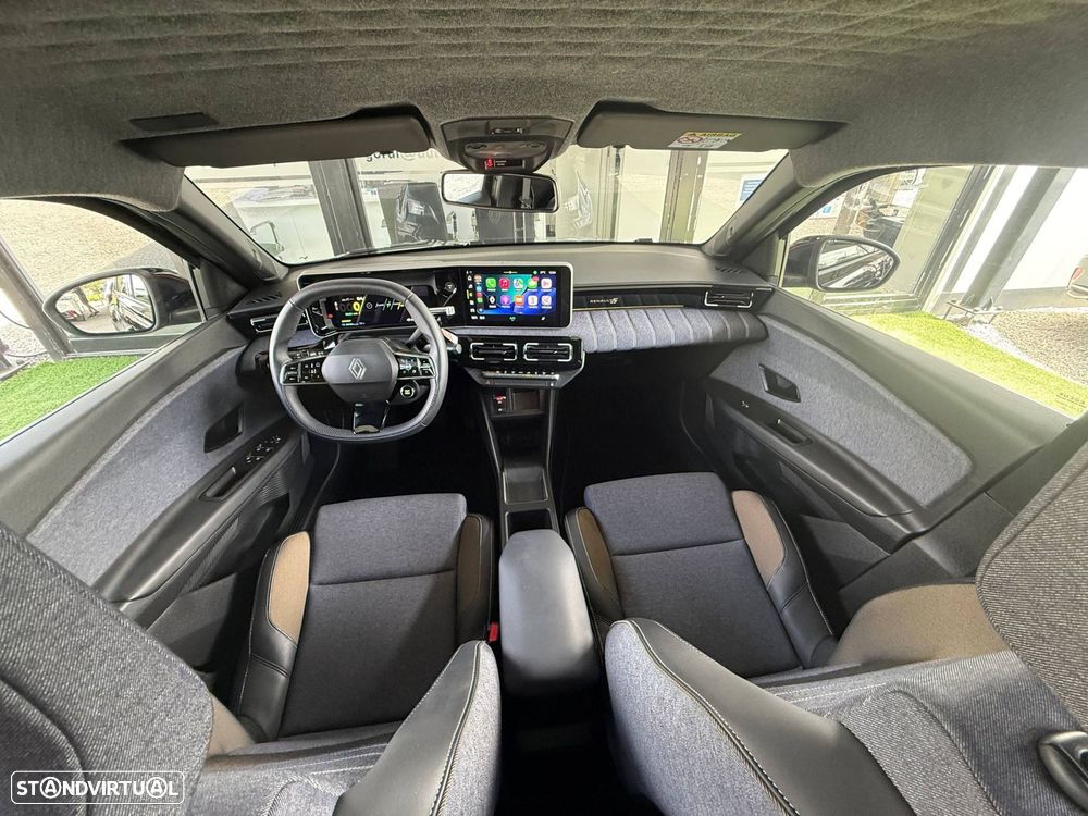 Renault 5 E-Tech 2025 photo 5