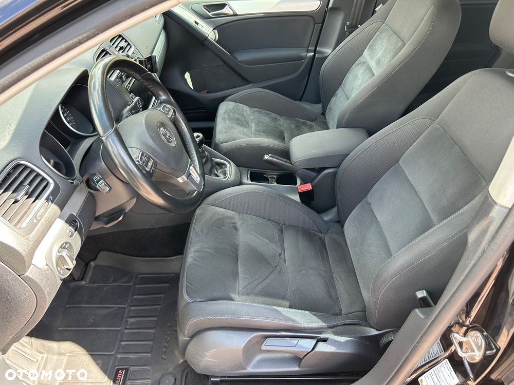 Volkswagen Golf 2.0 TDI 4Motion Comfortline - 8
