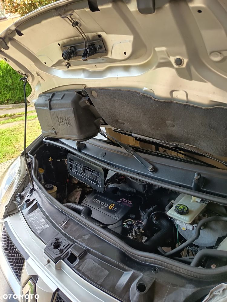 Renault TRAFIC - 31