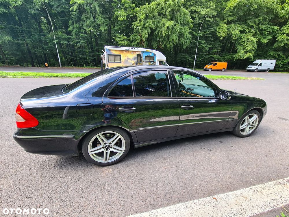 Mercedes-Benz Klasa E 320 CDI Elegance - 7