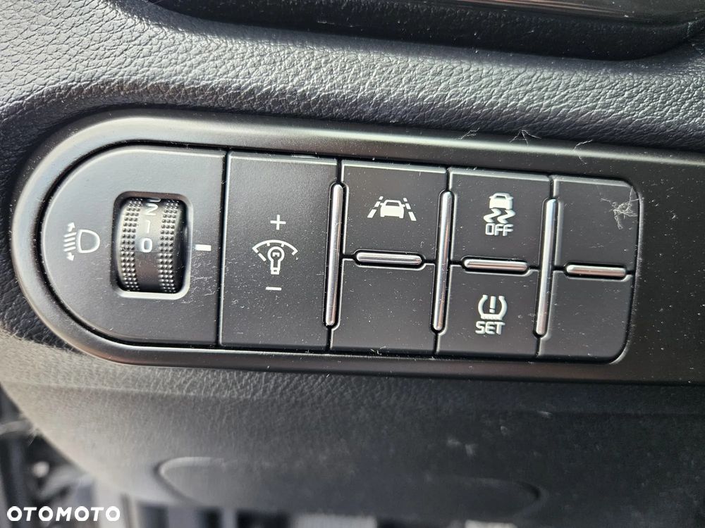 Kia Ceed 1.4 T-GDI OPF Vision - 34