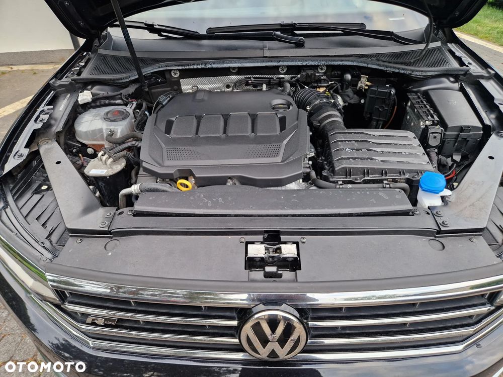 Volkswagen Passat Variant 2.0 TDI SCR DSG BlueMotion Highline - 27