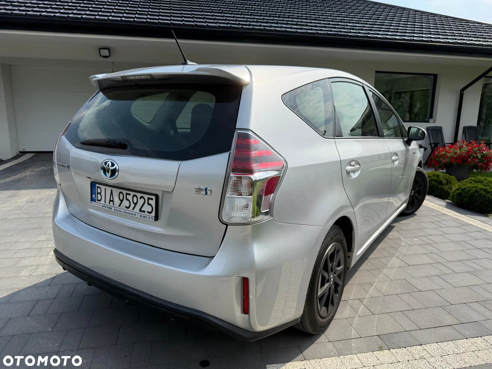 Toyota Prius+ - 6