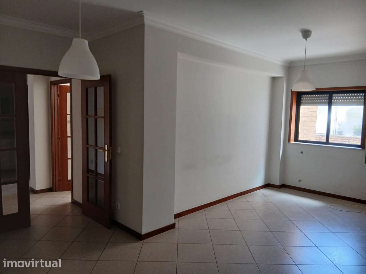 Apartamento T1 moderno com varanda em Braga - Grande imagem: 3/8