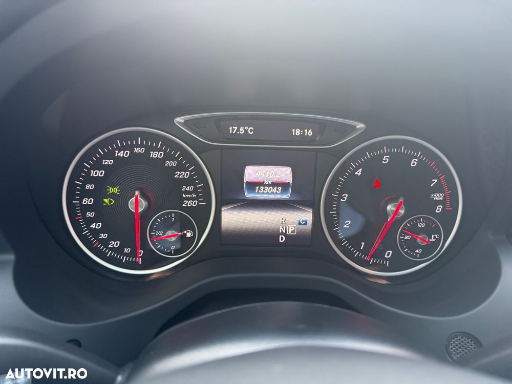 MERCEDES-BENZ A-Class 2018 — imagine 7