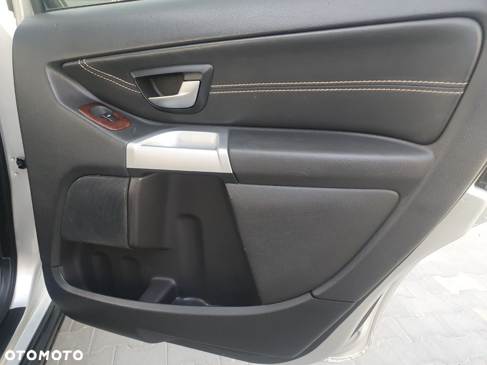 Volvo XC 90 - 18