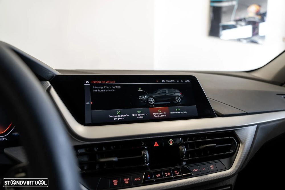 BMW 116 i Aut. Advantage - 17