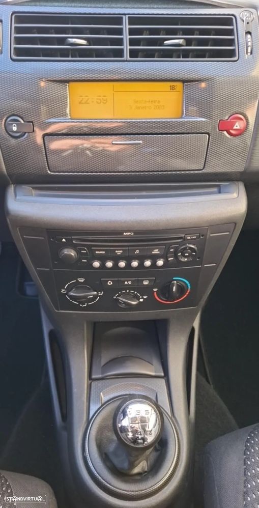 Citroën C4 Coupé 1.6 HDi 110 VTR - 10