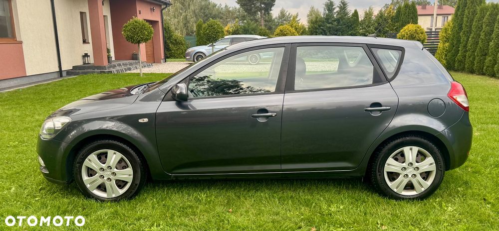 Kia Ceed Cee'd 1.4 Comfort + - 4