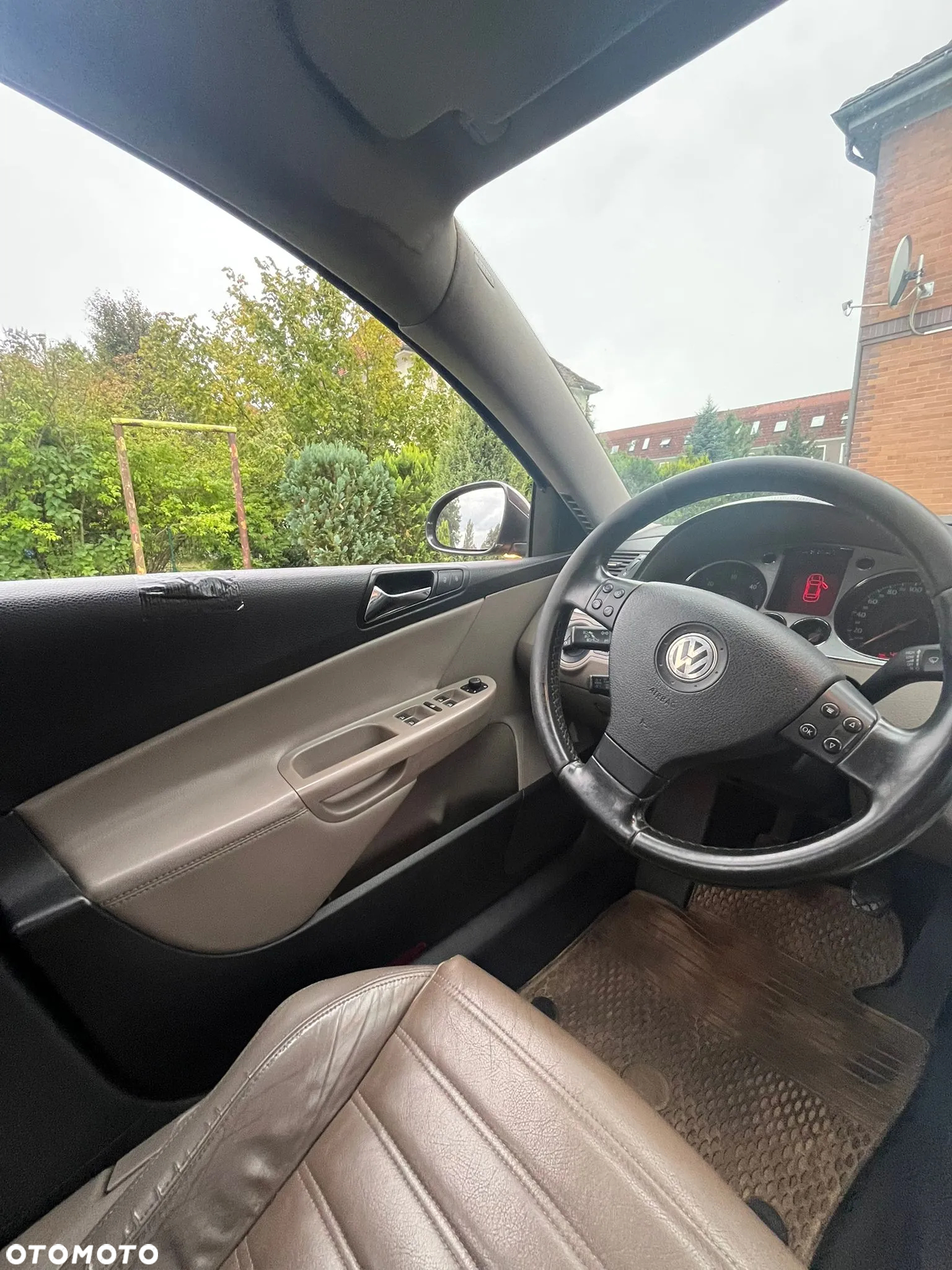 Volkswagen Passat 1.9 TDI Highline - 7