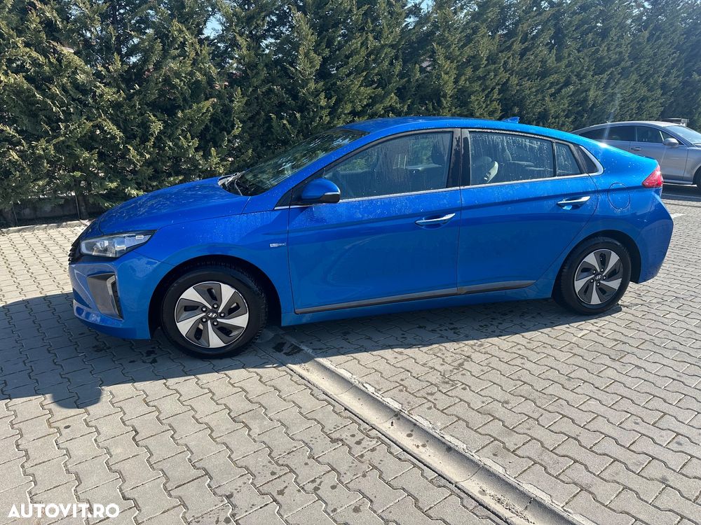 Hyundai IONIQ - 2
