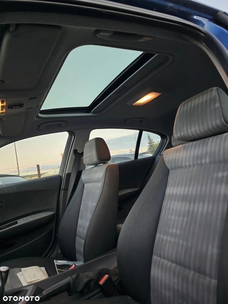 BMW Seria 1 116i - 34