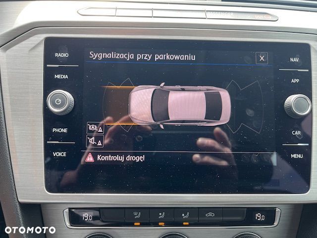 Volkswagen Passat 1.5 TSI EVO Comfortline - 12