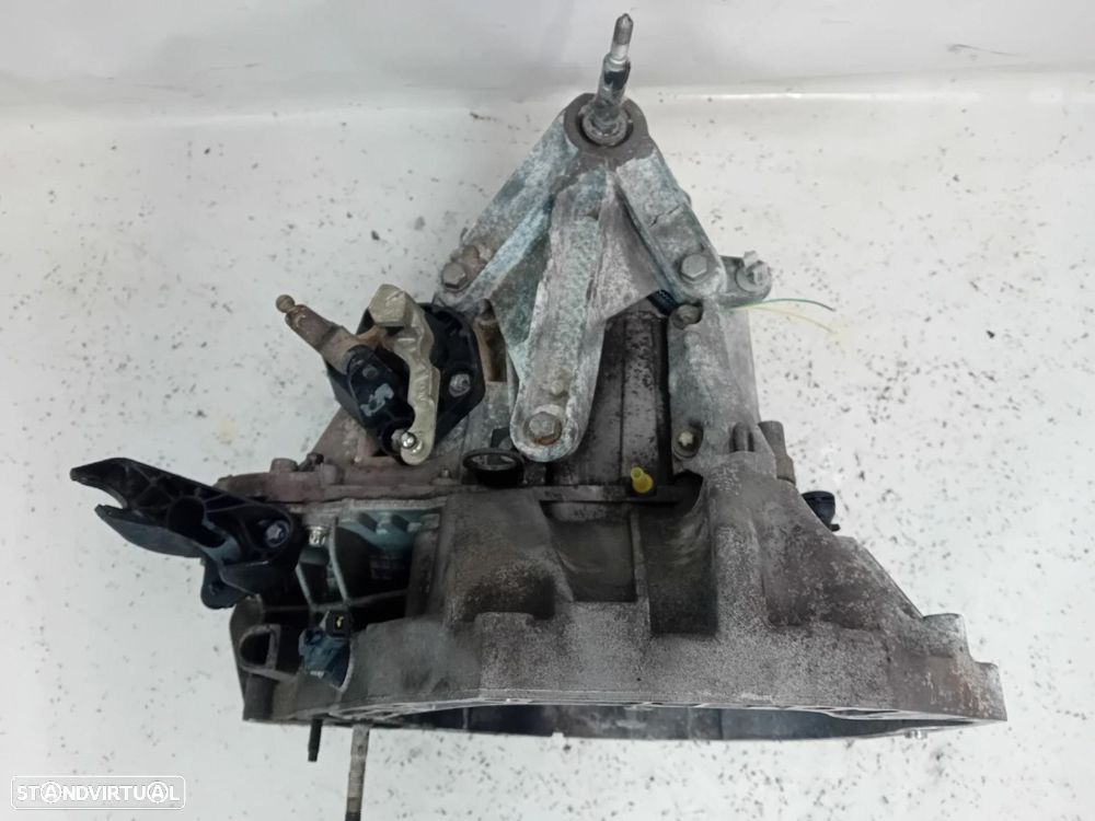 Caixa de velocidades manual RENAULT Clio III (BR0/1, CR0/1) - 5