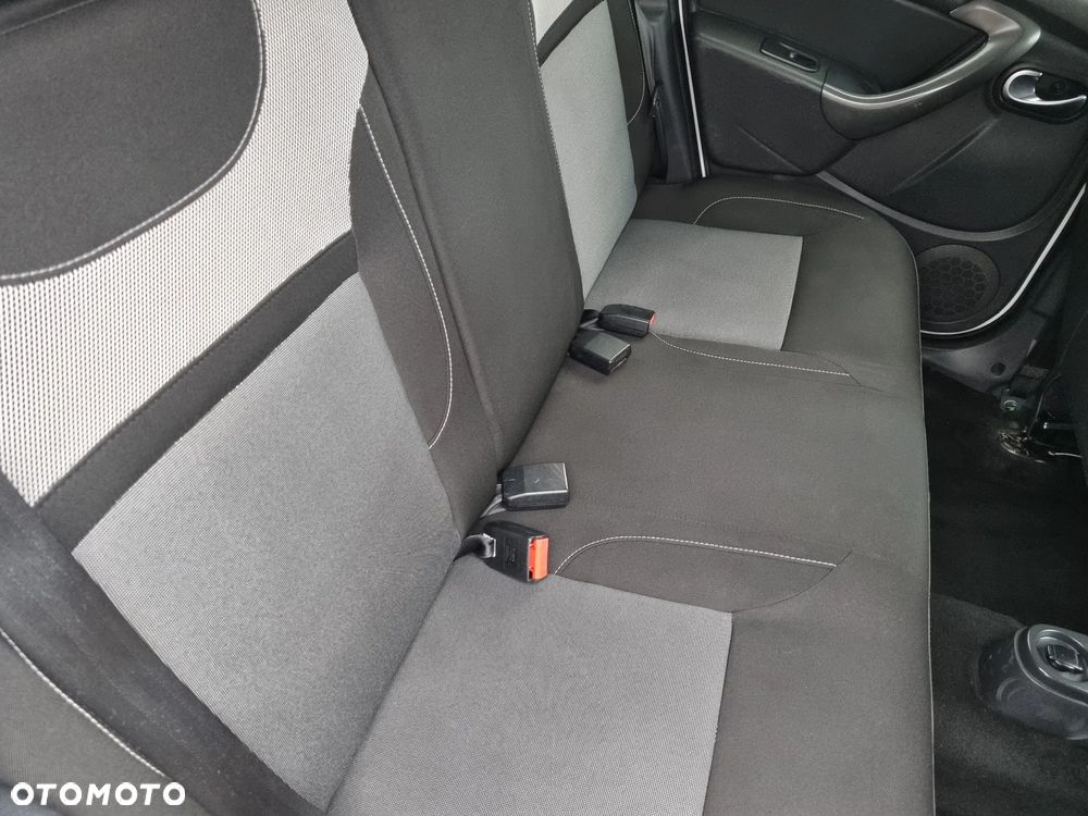 Dacia Duster dCi 110 2WD Prestige - 23