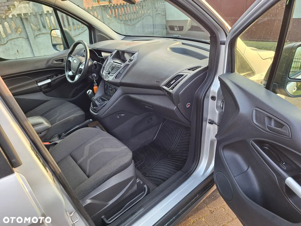 Ford Tourneo Connect 1.6 TDCi Start-Stop Ambiente - 26