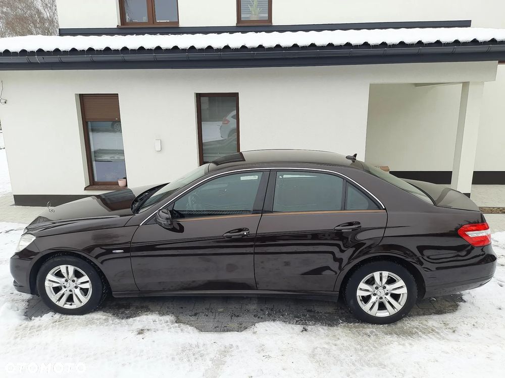 Mercedes-Benz Klasa E 250 CDI DPF BlueEFFICIENCY Automatik - 7