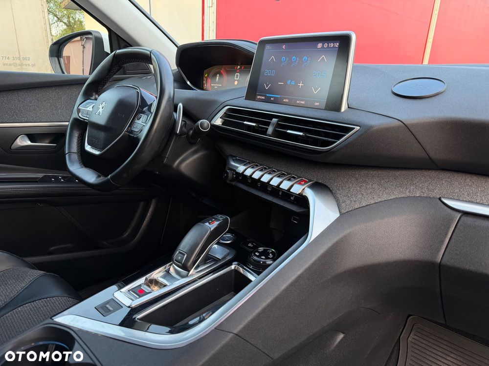 Peugeot 5008 THP 165 EAT6 Stop & Start Allure - 32