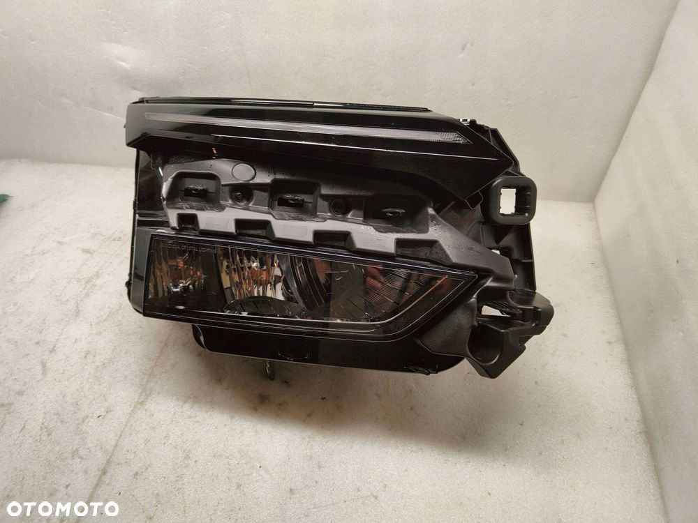 skoda elroq 2024 full led przód strona prawa 5lb941010 - 1