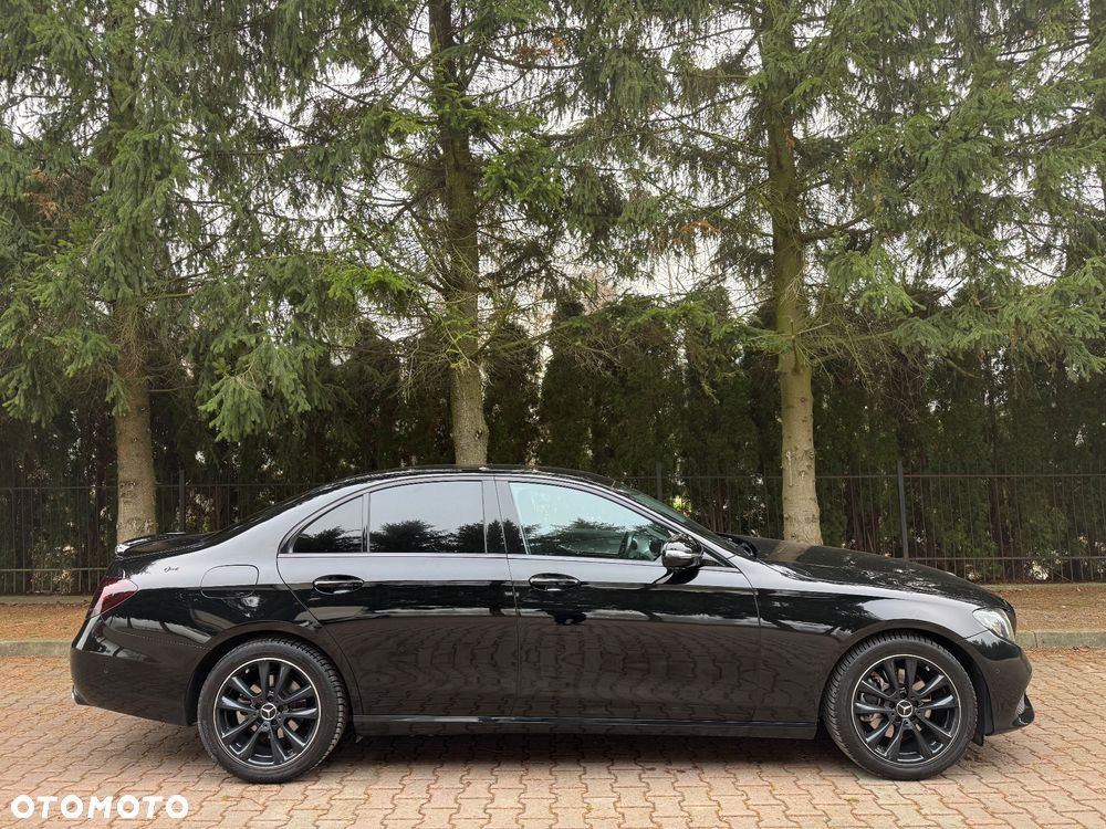 Mercedes-Benz Klasa E 220 d 9G-TRONIC - 5