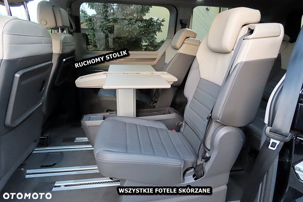 Volkswagen Multivan - 23