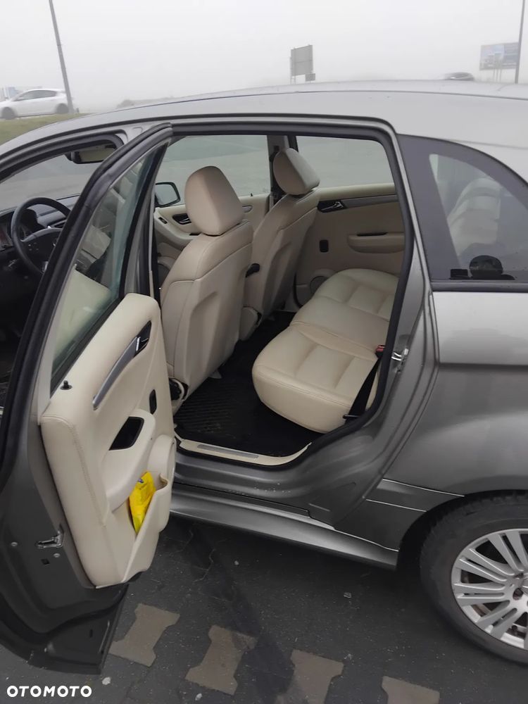 Mercedes-Benz Klasa B ver-200 - 12