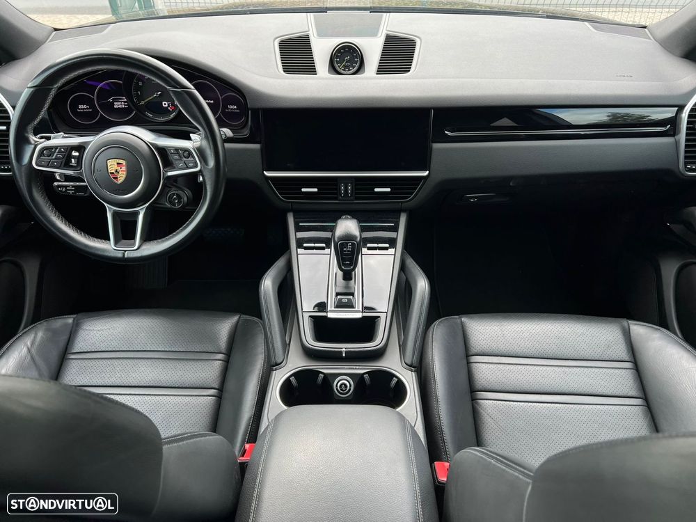 Porsche Cayenne Coupé - 13