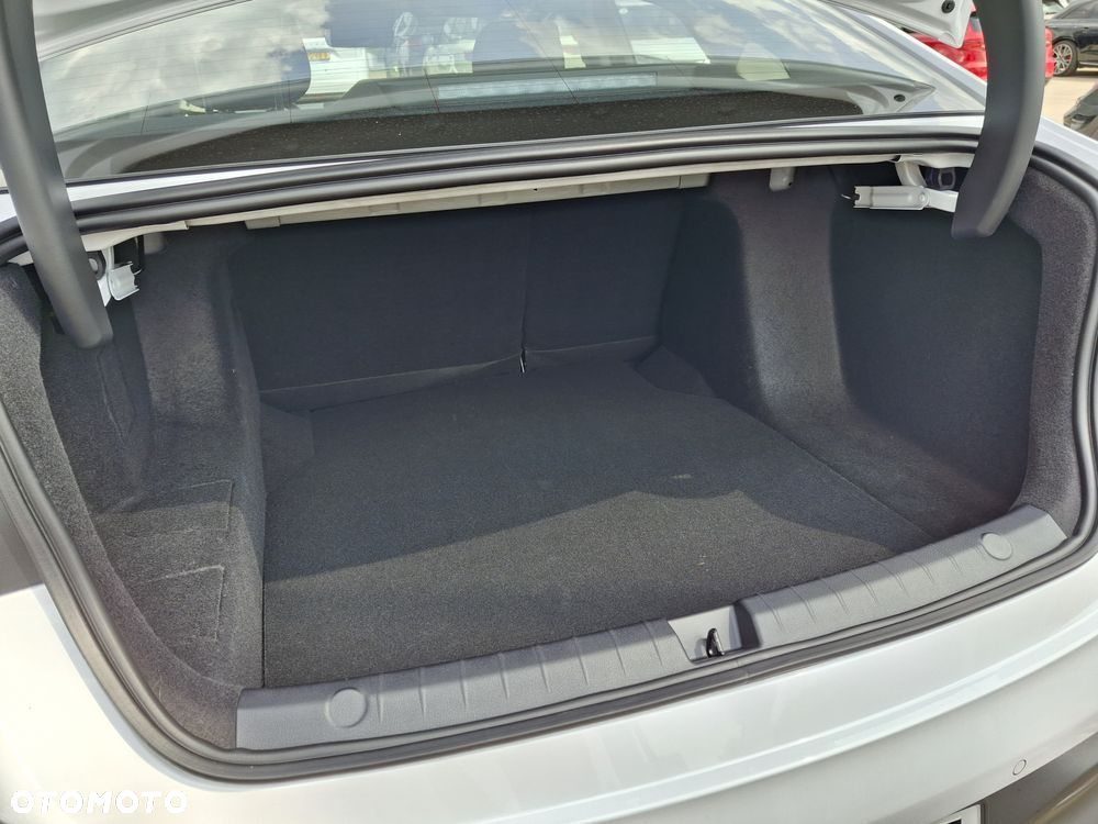 BYD Seal 5 - 5