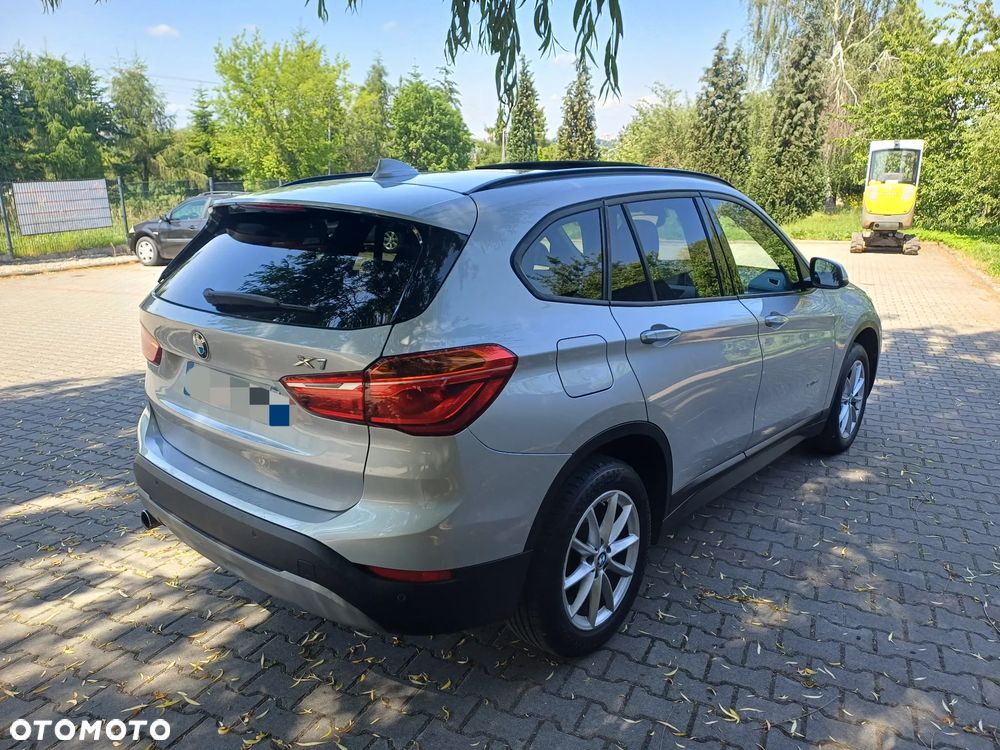 BMW X1 sDrive18d Sport Line sport - 5