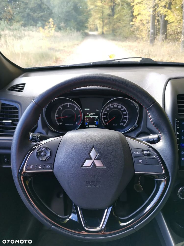Mitsubishi ASX 1.8 DID Invite 4WD AS&G - 12