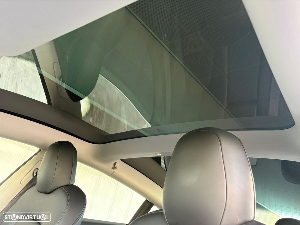 Tesla Model 3 Tração Traseira - 11