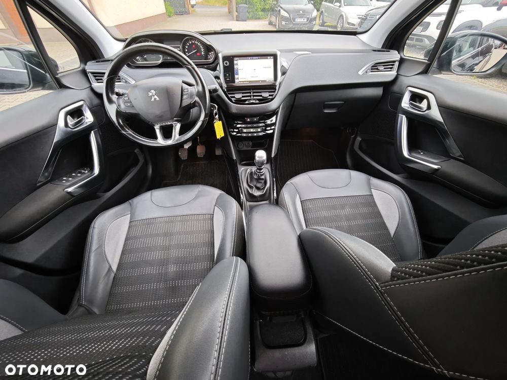 Peugeot 2008 1.6 BlueHDi Crossway S&S - 22